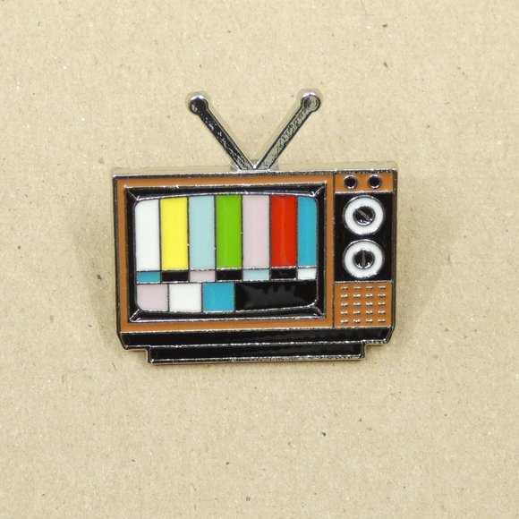 FREE ADD ON WITH PURCHASE Retro Television Enamel Pin - Picture 1 of 4